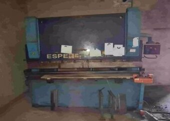 Ohraňovací lis CTO 125/3150 N, 1995, použitý