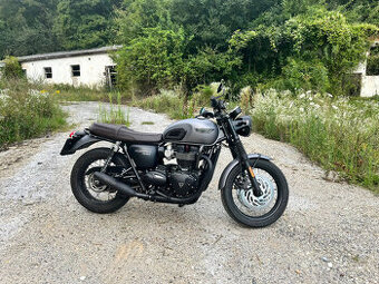 2019 Triumph Bonneville T120 Black kupovaný na SR - 1