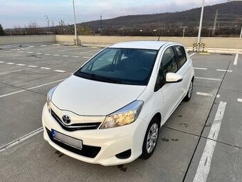 Toyota Yaris 1.0 VVT-i (51 kW) 2012