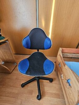 Detská otočná stolička