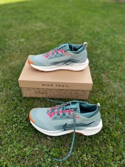 Nike Pegasus Trail 5 GORE-TEX