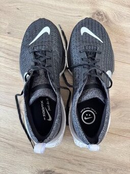 Predám Nike Invincible 3