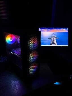 Herný počítač Ryzen 3 4100 / 16 GB / RX 470 4GB / 250gb SSD