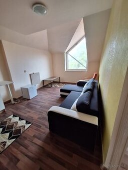 PRENÁJOM – 1.5 Izbový byt komplet zariadený – MICHALOVCE