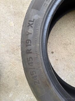 Continental 245/45 R19