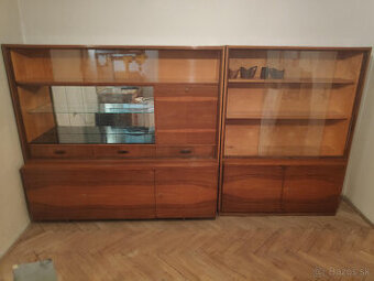 stara obyvacia stena