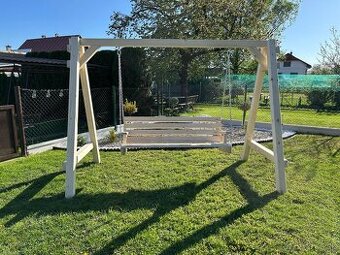 Záhradná hojdačka