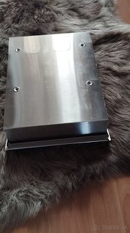 Predám nerezovu poštovú schránku