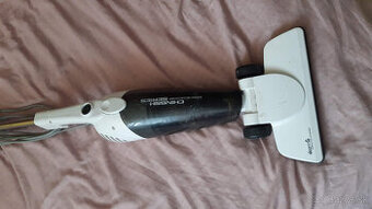 Predám vysavac Derma na 240V ma 600Watt