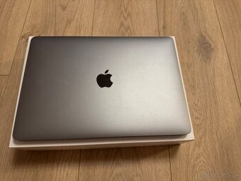 Apple MacBook M1 Air 13”