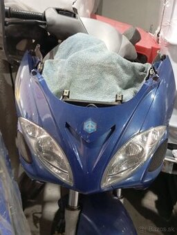 Piaggio x9