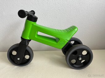 Odrážadlo Funny Wheels zelené