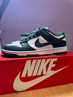 Nike Low Dunk Retro Green-White