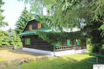 Chata KRAHULE pri lyžiarskom stredisku a bežkárských tratiac