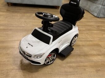 Odrazadlo Mercedes
