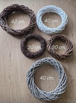 Dekoračný veniec na dalsie tvorenie