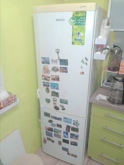 Chladnička s mrazničkou