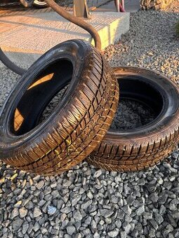 Predam 215/55/16 zimné 2ks