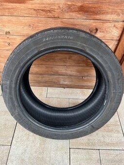 245/45 r18 letne pneu