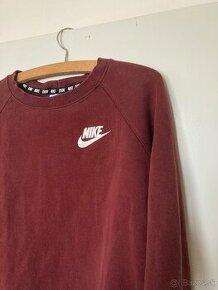 Nike sveter ženský
