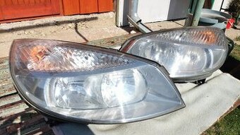 Svetlomety Renault Scénic 2