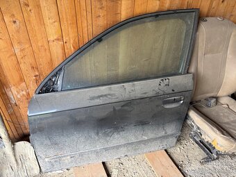 Predám šoferove dvere Audi a4 b7 - 1