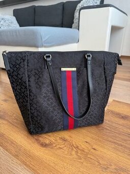 Tommy hilfiger kabelka