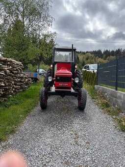 Predám Zetor 4712