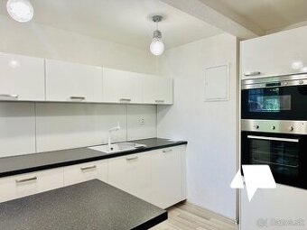 Prenájom 1 izbový byt - centrum