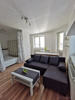 1-izbový byt s balkónom v centre Galanty (Galaxia)