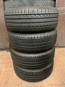 215/50 R18 TOYO PROXES