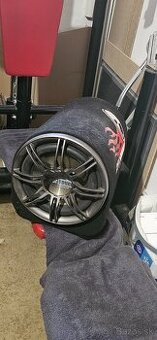 Subwoofer do auta