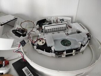 Predám Xiaomi Mi robot vacuum-mop P (na ND)