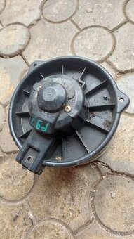 Predám Ventilátor Motorček Honda PRELUDE 194000-0440