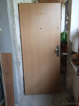 Vchodové dvere 80ky práve - 1