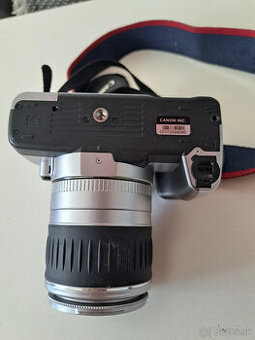 Canon EoS 300 fotoaparát na film - 1