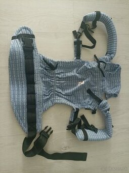 Predám ergonomický rastúci nosič zn. Rischino flexible