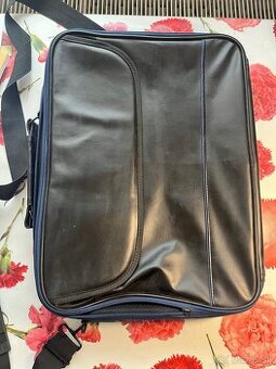 Kožené púzdro na notebook