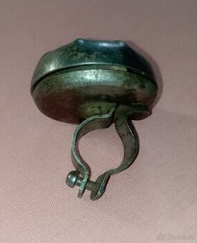 Historicky zvonček a kapsa