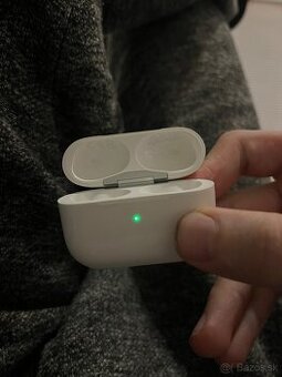 Airpods pro 2 nabíjacie puzdro
