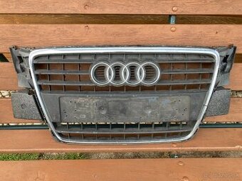 Maska Audi A4 B8