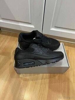 Dámske tenisky Nike Air Max 90