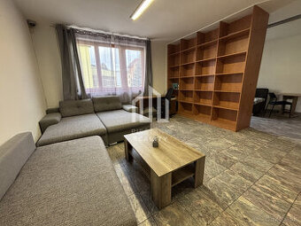 Na prenájom 2-izbový byt v centre Piešťan