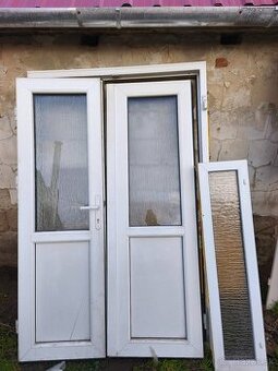 Predám plastové dvere