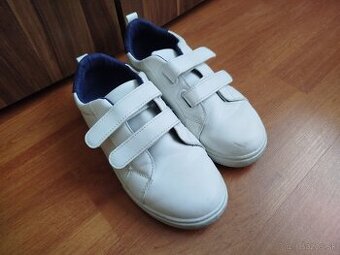 Chlapčenské tenisky veľkosť 35