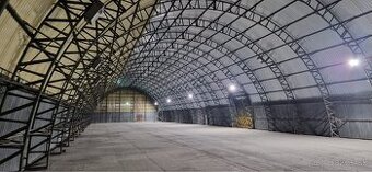 Skladové priestory 1555 m2 + stavebny pozemok 5343 m2