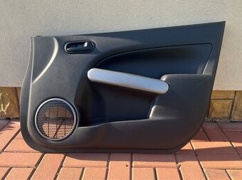 Predám tapacírum pre predné pravé dvere Mazda 2