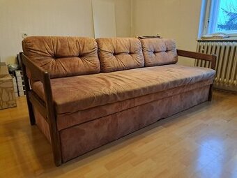 Predám starší rozkladací gauč