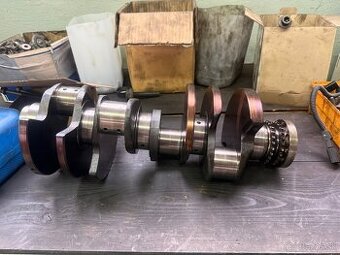 Klukovy hriadel rs6 rs7 bentley