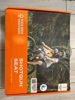 Kids ride shotgun cyklosedačka